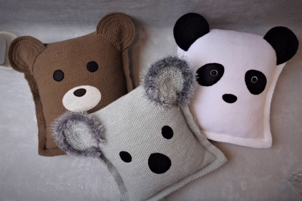 How to Choose the Right Teddy Bear Pillow for Kids?