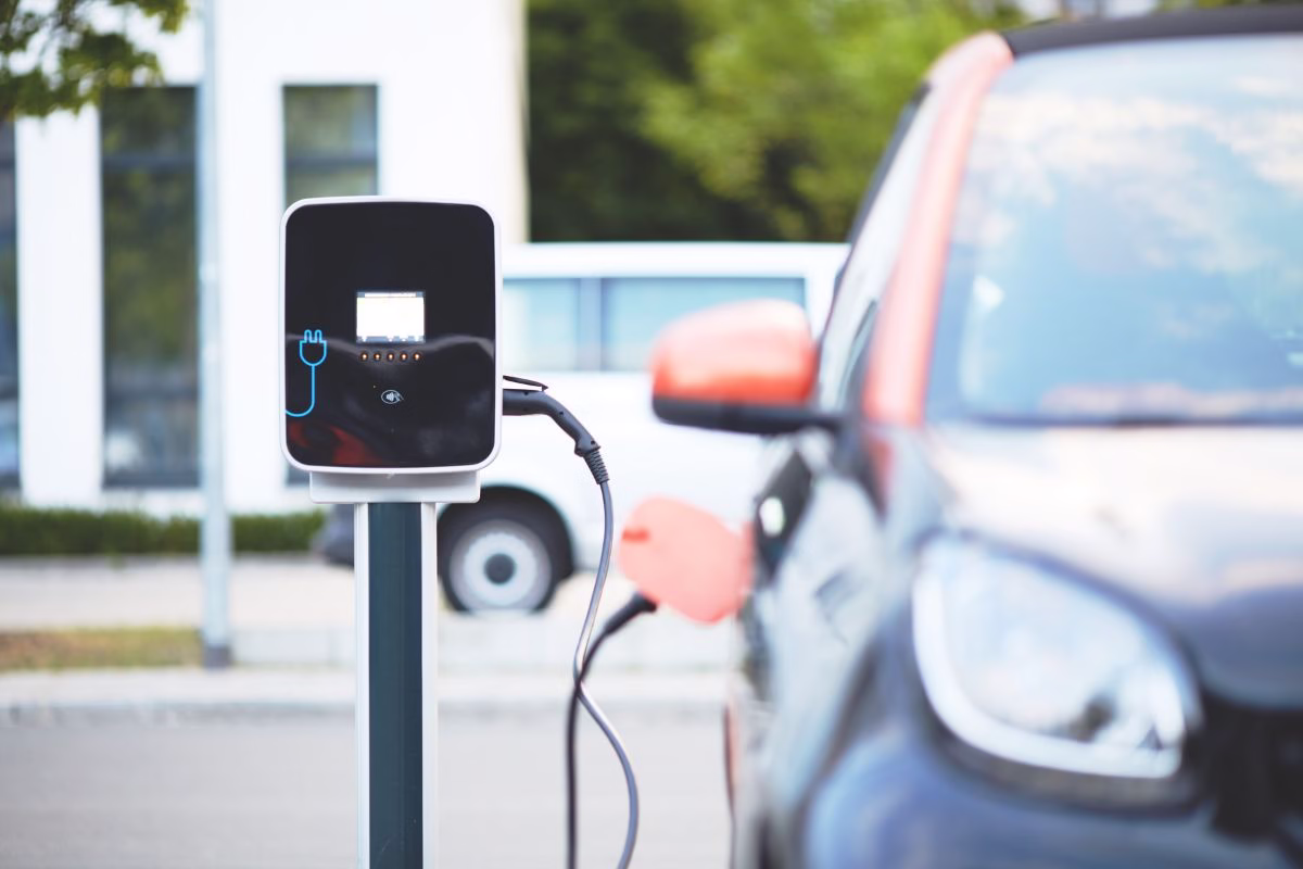 Best Car Recharge Tips: Save Money With Smart Charging