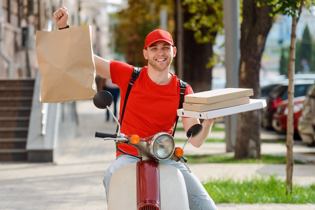 Fast Food Delivery Is Growing in Urban Cities Fast